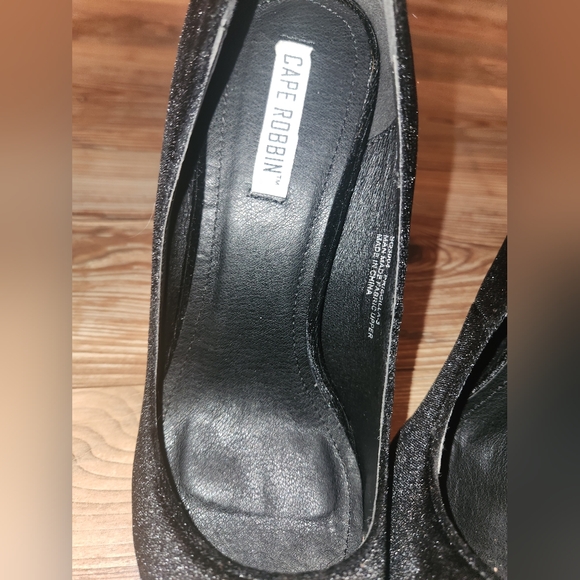 Cape Robbin Priscilla Heels Size 10 - Picture 2 of 5